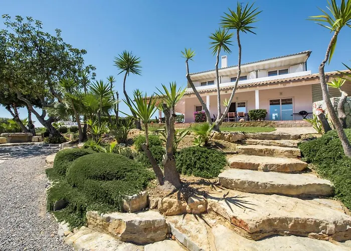 Monte Pardal W/ Heated Pool In Natural Park Moncarapacho