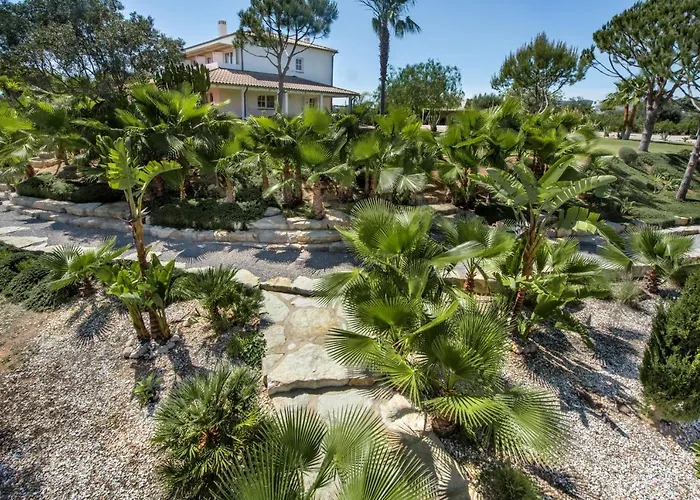 Villa Monte Pardal W/ Heated Pool In Natural Park Moncarapacho