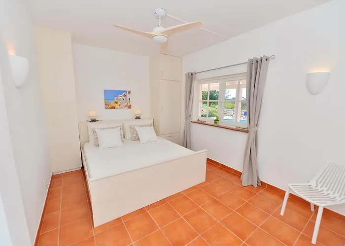 Villa Monte Pardal W/ Heated Pool In Natural Park Moncarapacho